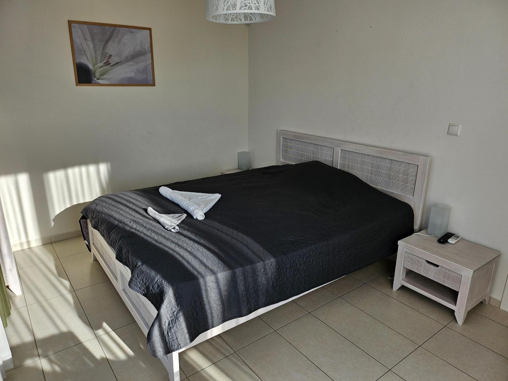 Apartamento Downтown - Free Parking Varna Exterior foto