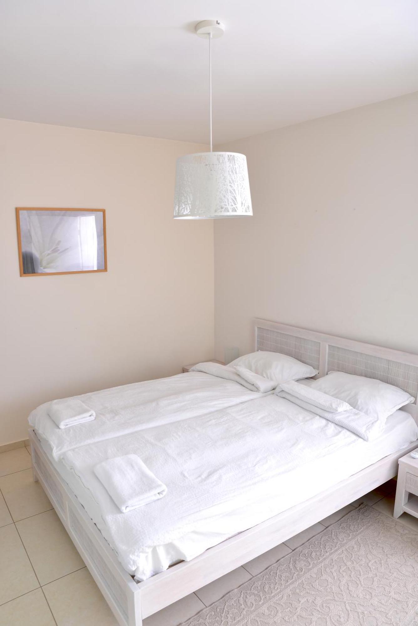 Apartamento Downтown - Free Parking Varna Exterior foto
