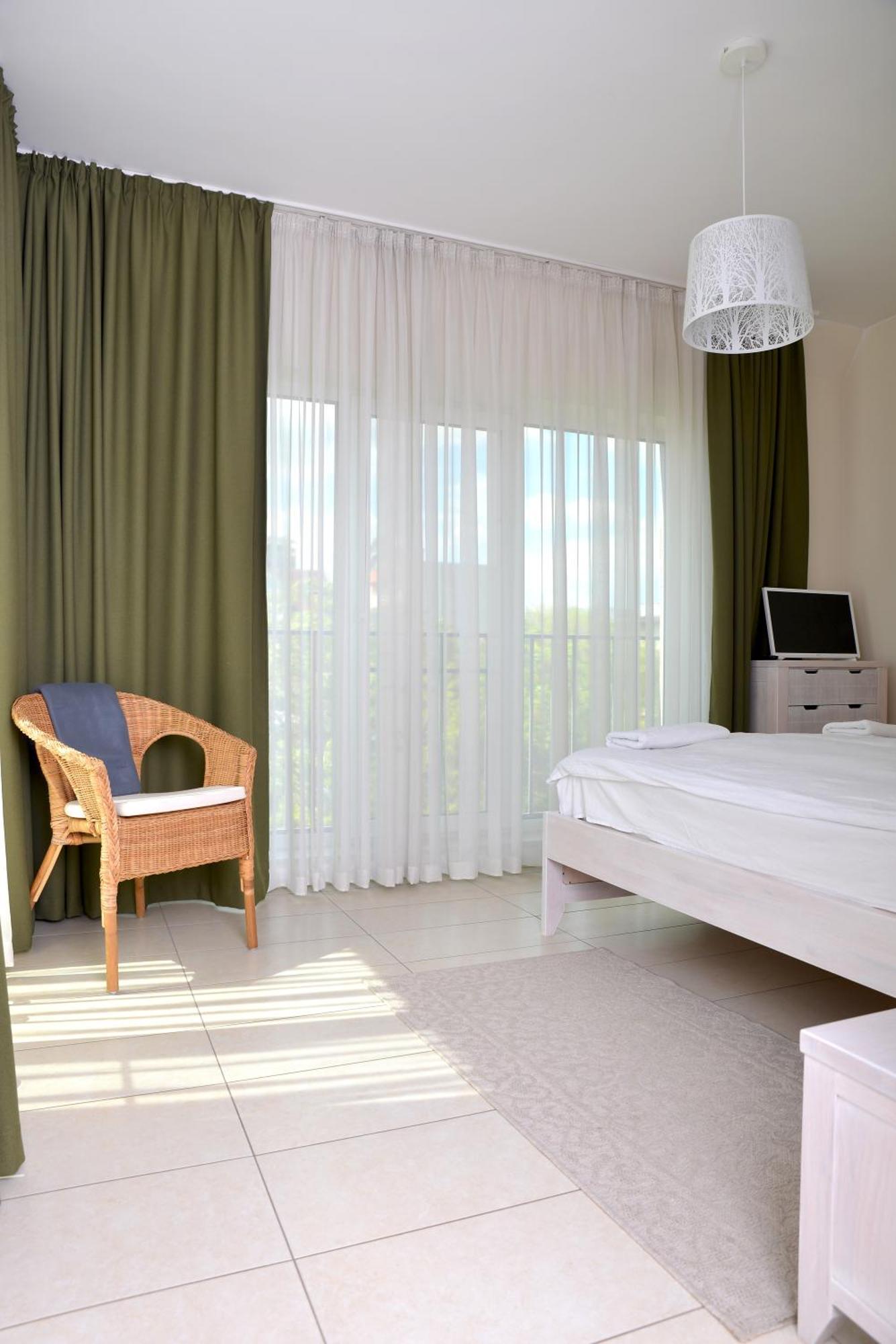 Apartamento Downтown - Free Parking Varna Exterior foto