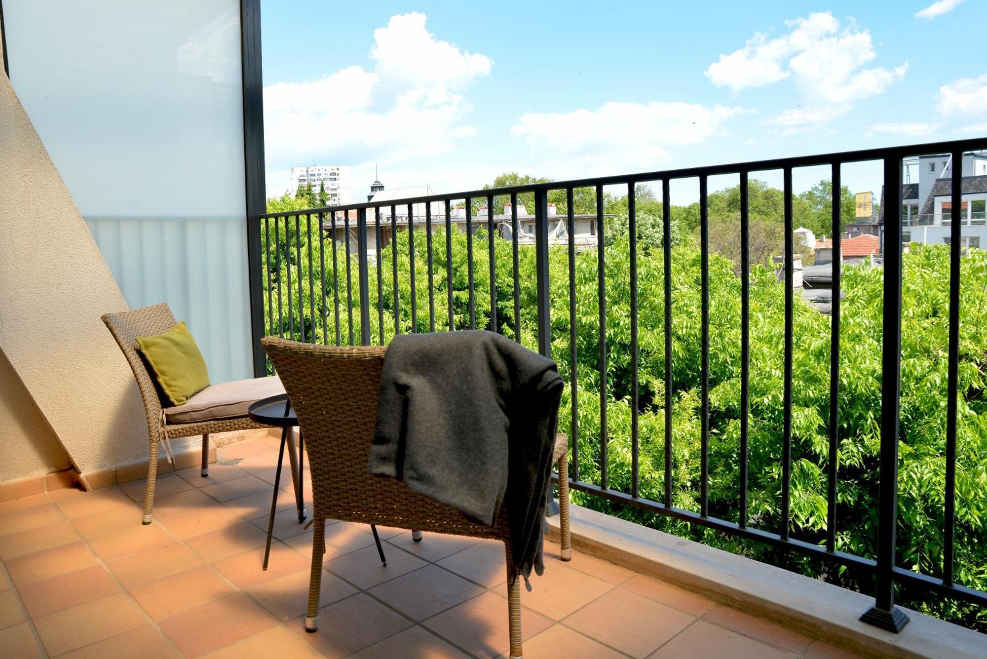 Apartamento Downтown - Free Parking Varna Exterior foto